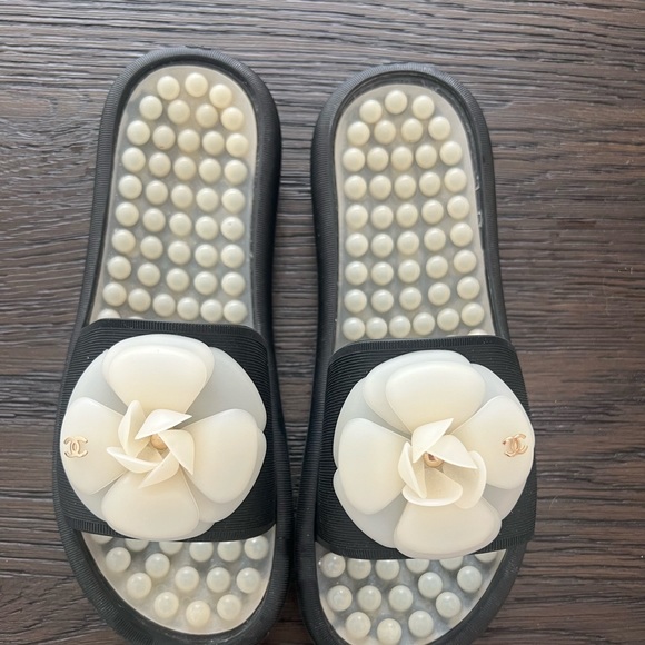 Chanel Camelia Mules size 38 - Picture 5 of 9